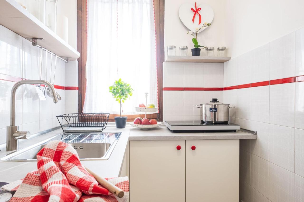 Casa Dolce Casa Desenzano - 2 Passi Dal Lago Lejlighed Desenzano del Garda Eksteriør billede